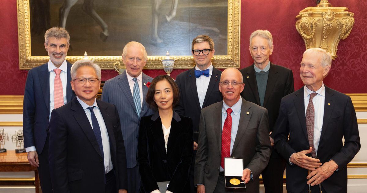 His Majesty The King presents 2024 and 2025 Queen Elizabeth Prizes for ...